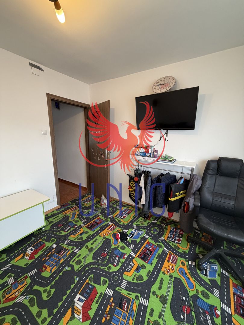 3 decomandate 1 Mai - Poză 24