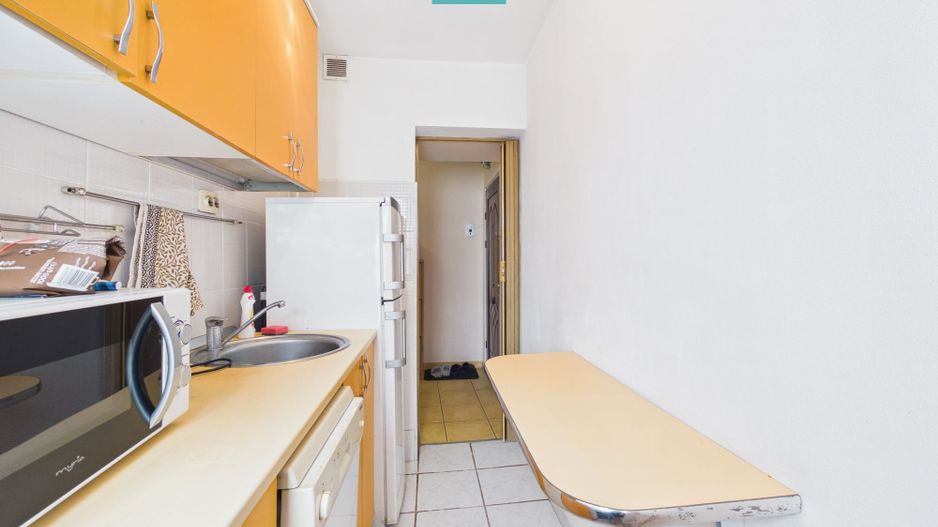 Apartament cu 3 camere în zona Spitalul Județean - Poză 6