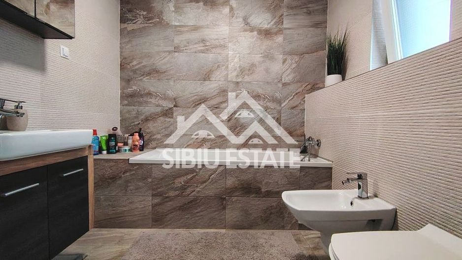 Casa Selimbar zona Brana - Poză 8