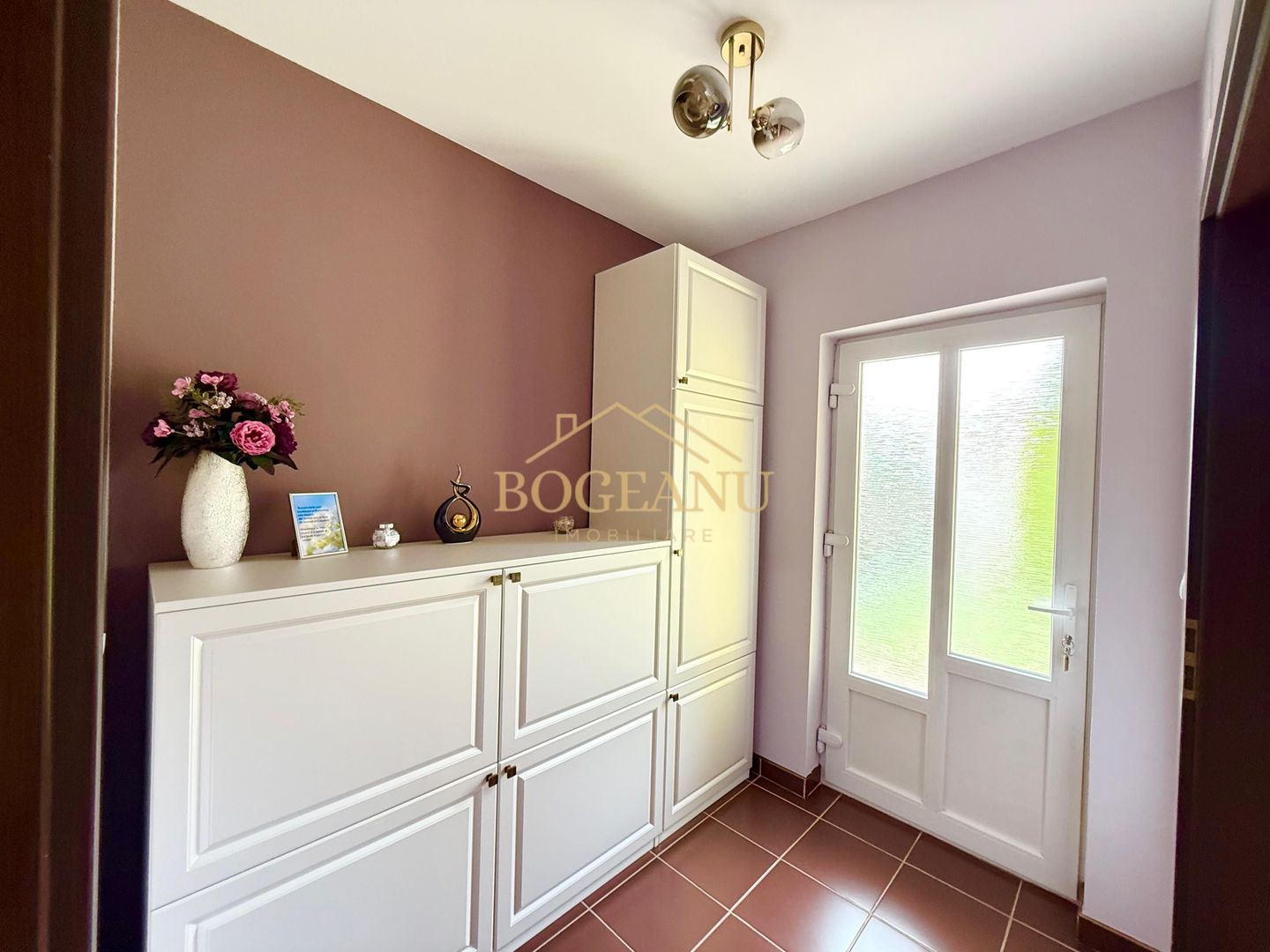 BG121-VILA INDIVIDUALA-MOBILATA UTILATA,GAZON,ASFALT - Poză 7