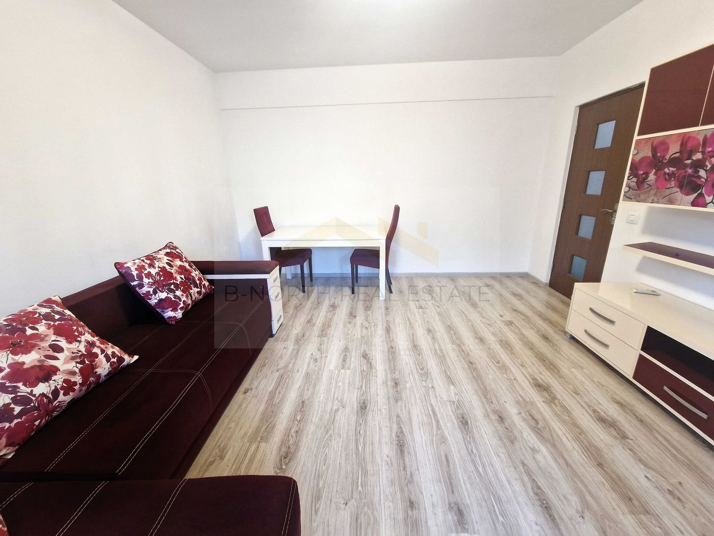 Apartament 2 camere de închiriat | Prima închiriere | Loc de parcare inclus - Poză 4