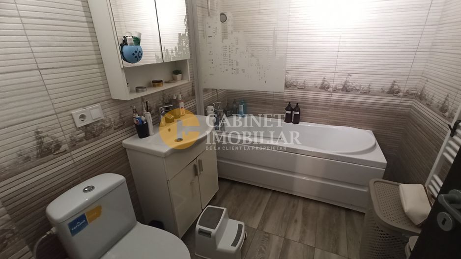 2 CAMERE DECOMANDAT -  CU POD - LOC DE PARCARE - VALEA LUPULUI - Poză 8