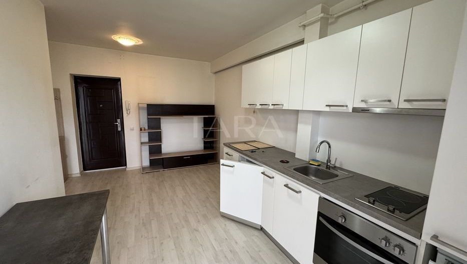Apartament cu 1 cameră, balcon 8 mp, parcare inclusă, zona Eroilor. - Poză 2