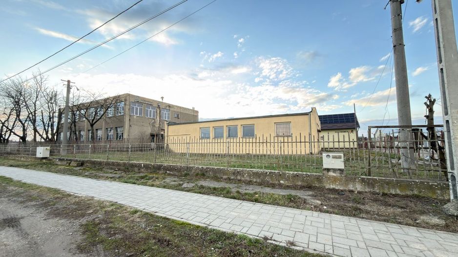 Inchiriere Clădire Producție, Depozitare 278 mp -Teren 1380 mp - Carei - Poză 1