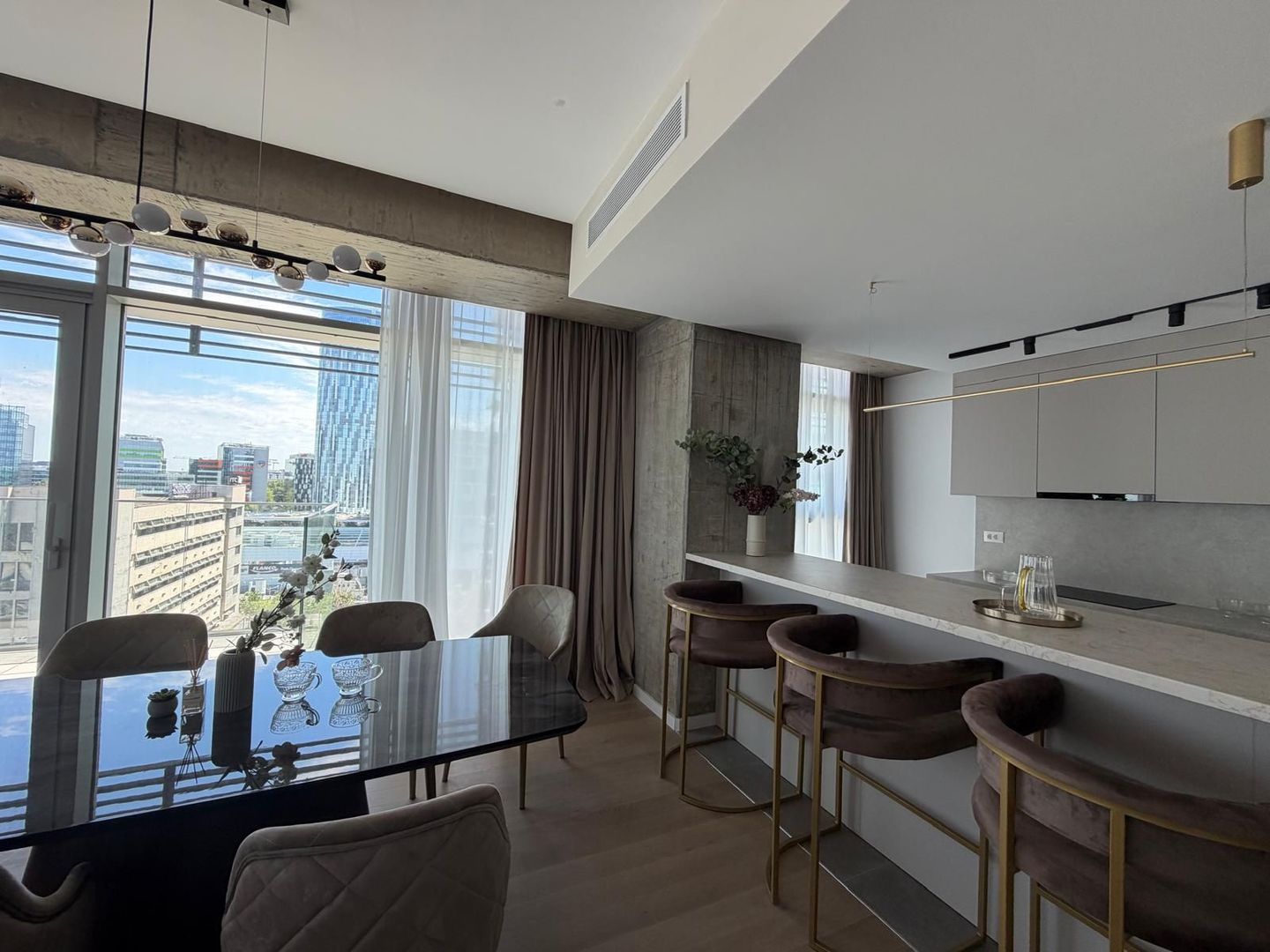 Apartament elegant cu 4 camere | UpSite | Facilități premium - Poză 11