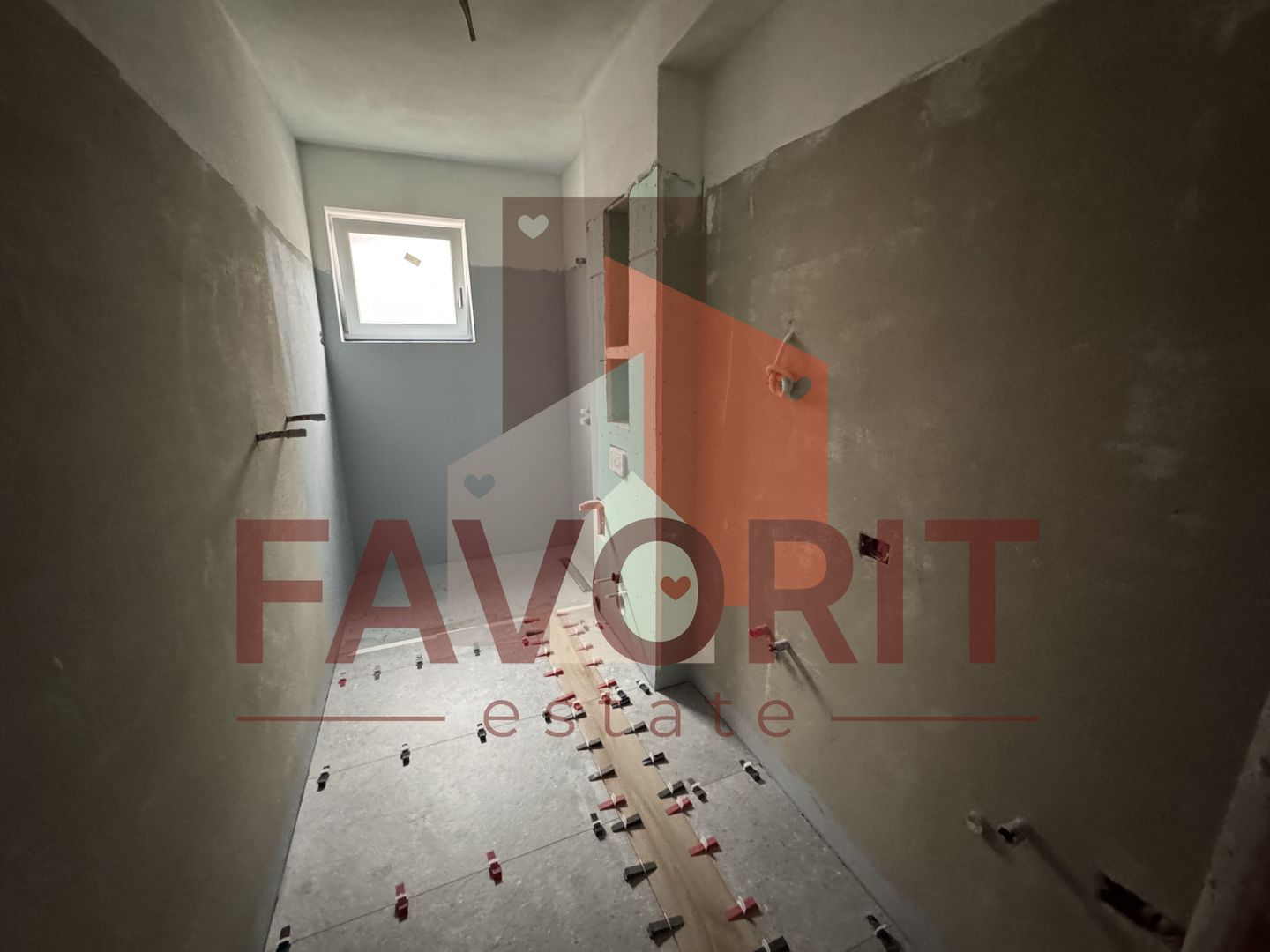 Etaj 2. Apartament pe 2 nivele. 2 bai. 2 locuri de parcare - Poză 3