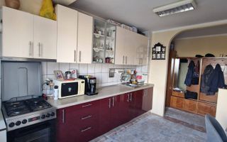 Apartament de 2 camere, decomandat, 50mp, zona strazii Dunarii - Poză 2