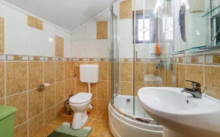 Vilă individuală cu piscină,  garaj dublu • teren 766 mp • Popești-Leordeni - Poză 30