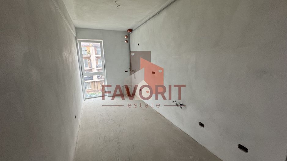 Apartament cu 4 camere pe 2 nivele. 108 mp utili. 2 locuri de parcare - Poză 3