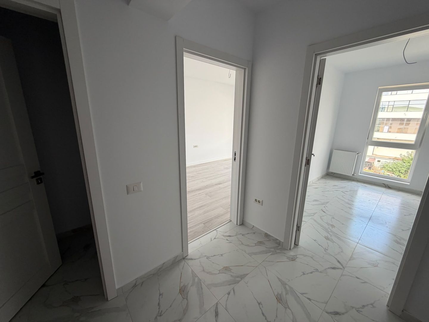 AP. 2 CAMERE -  MUTARE IMEDIATA, PARCARE+BOXA INCLUSE, COMISION 0% - Poză 5
