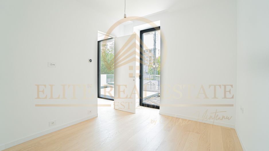 Stațiunea Mamaia - Vânzare apartament cu 2 camere, 2 bai, la 2 pasi de mare. - Poză 6