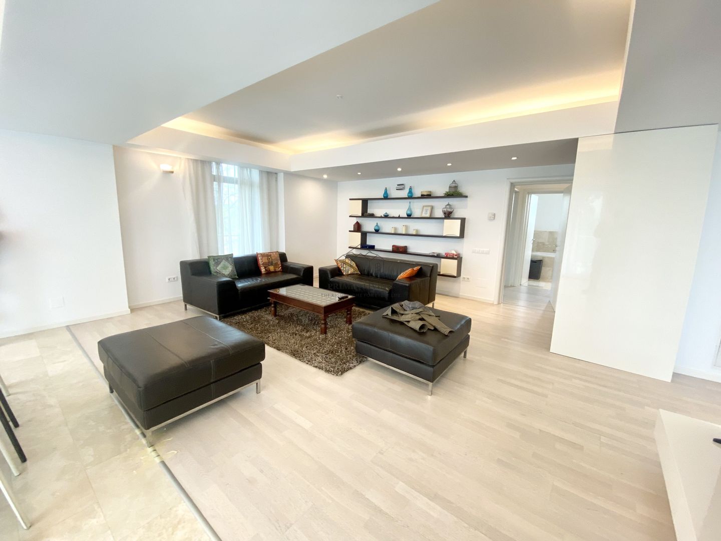 PENTHOUSE LUMINOS CU 3 CAMERE LA INCHIRIERE LANGA SCOALA BRITANICA - Poză 1