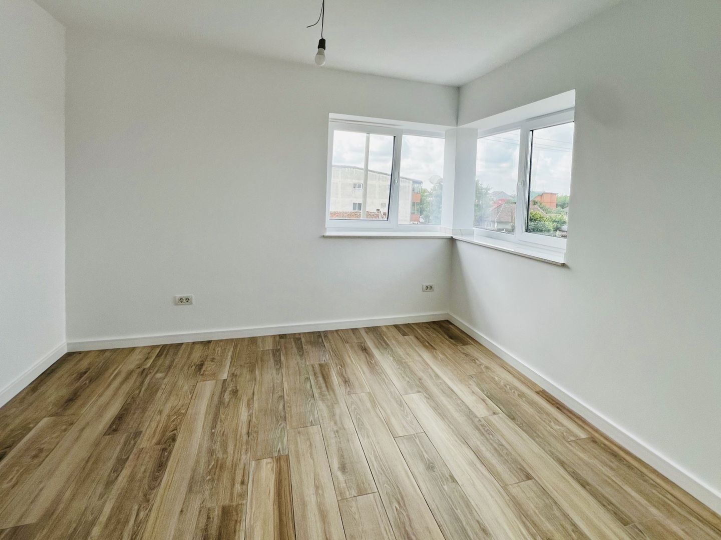Duplex Nou  in Timisoara  - 5 camere - Zona Mehala - Poză 5