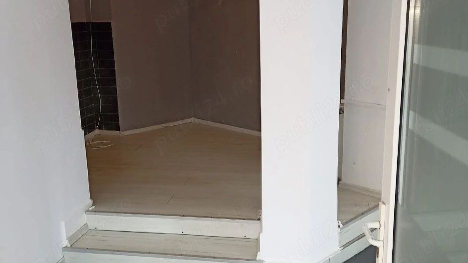 SPAȚIU COMERCIAL DE ÎNCHIRIAT | PIAȚA CETATE | - Poză 5
