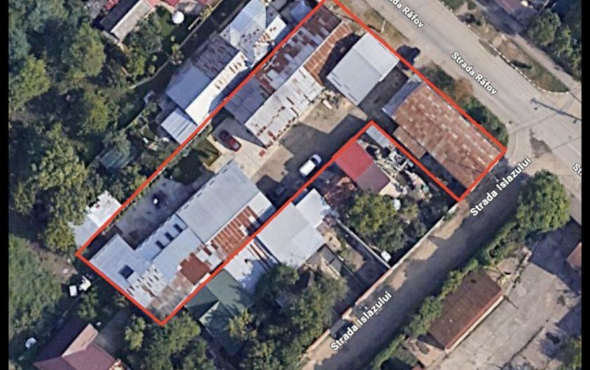 Vila 290mp + 4 spatii comerciale/chiriasi /depozitare, teren 1401 mp, acces DN1 - Poză 1