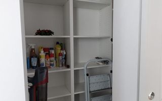 Apartament 3 camere 2 bai 70 mp utili terasa si parcare in Selimbar - Poză 10