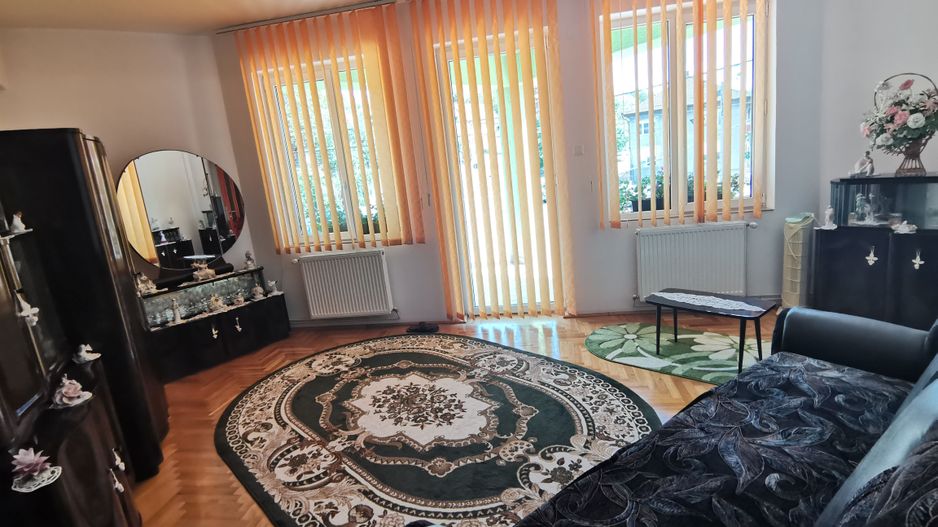 O proprietate Multiple Posibilități VANZARE sau INCHIRIERE - Poză 33