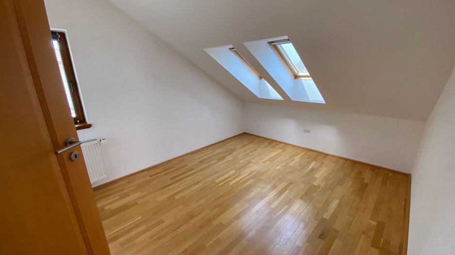 Vilă  inchiriere zona Aradului aproape de British School - Poză 23