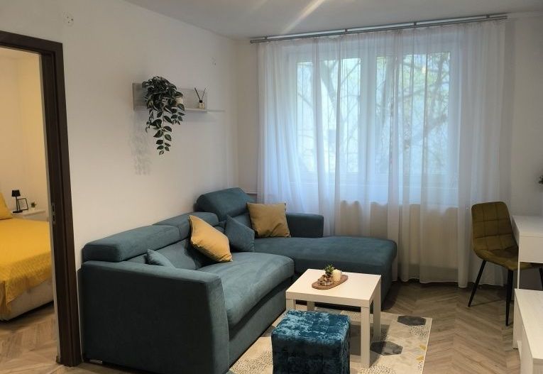 Apartament 2 camere, centrală proprie, 5 min metrou Ștefan cel Mare - Poză 2