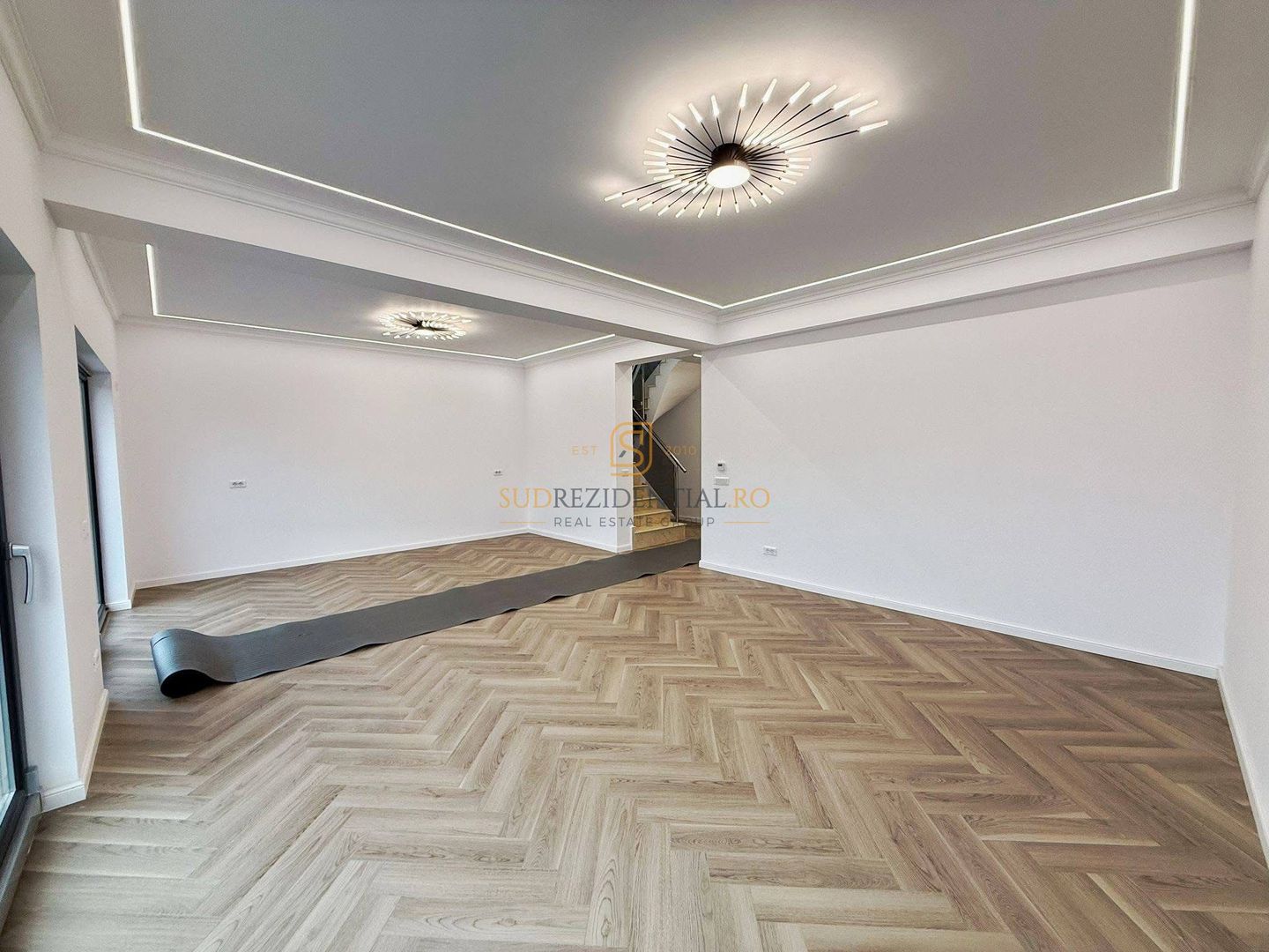 Vila individuala de vanzare, 4 camere, 3 bai, central Comuna Berceni - Poză 10