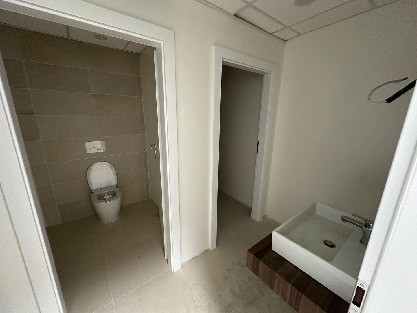 Spatiu comercial 425  mp / 12 locuri de PARCARE - Poză 5