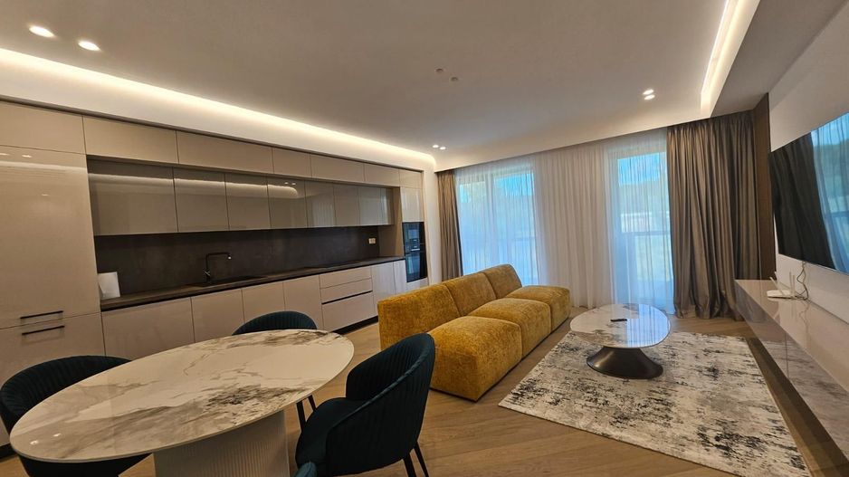 Apartament prima inchiriere 3 camere | Parcare - Poză 1