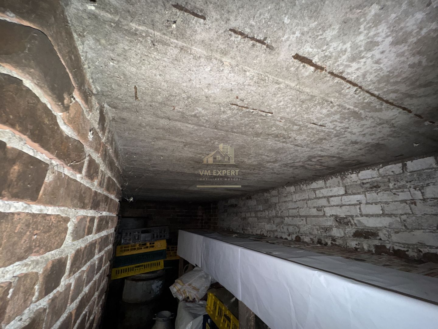 VILA 4 CAMERE, LERESTI, TEREN 3489 MP COMISION 0% CUMPARATOR - Poză 33