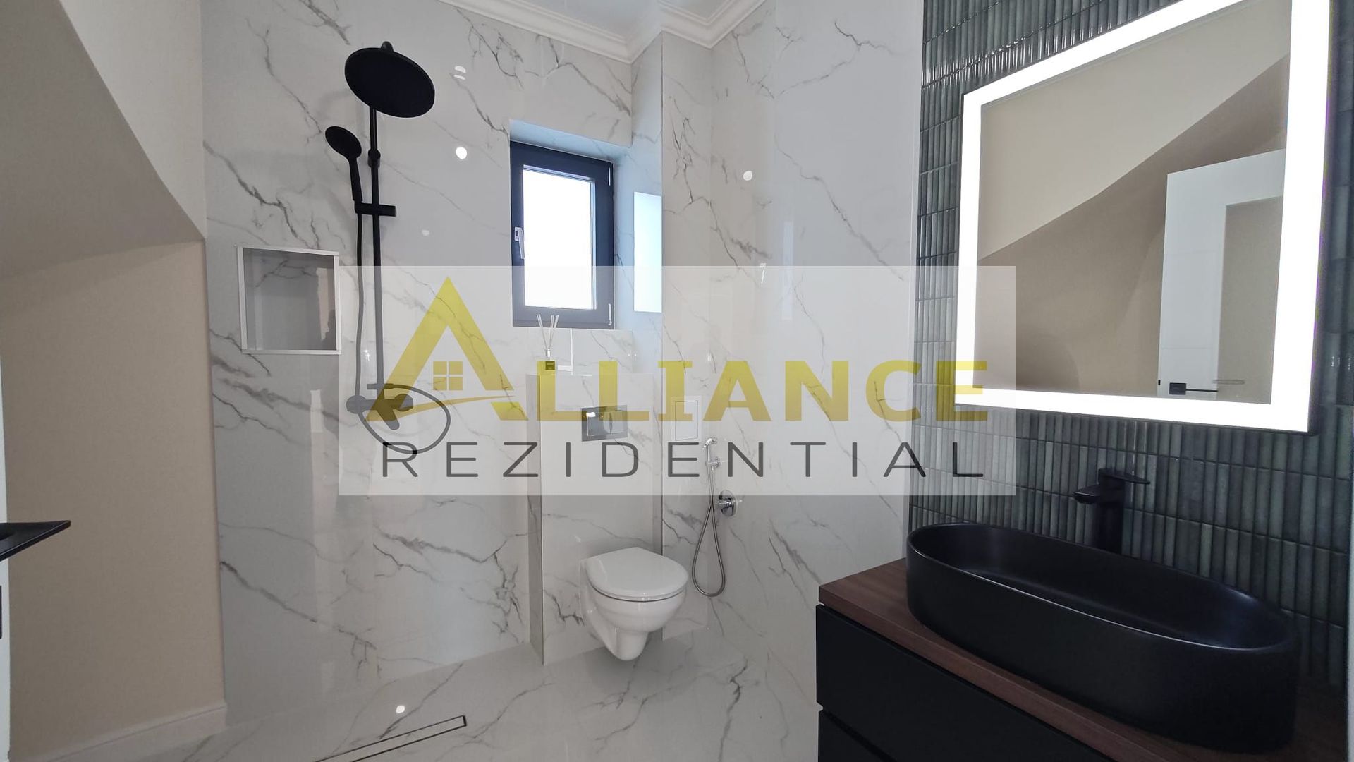 Casa moderna cu mansarda | 4 camere | Teren 390 mp - Poză 11