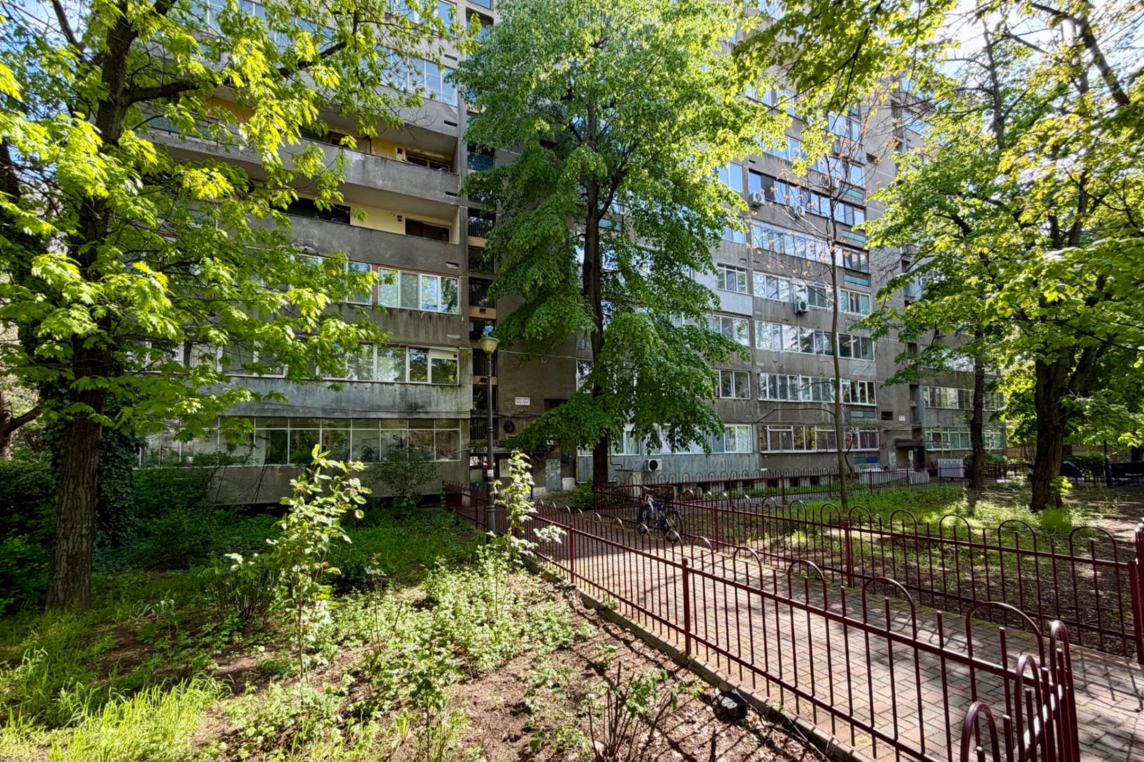 Apartament 2 camere, str. Campia Libertății, amenajat și mobilat - Poză 12