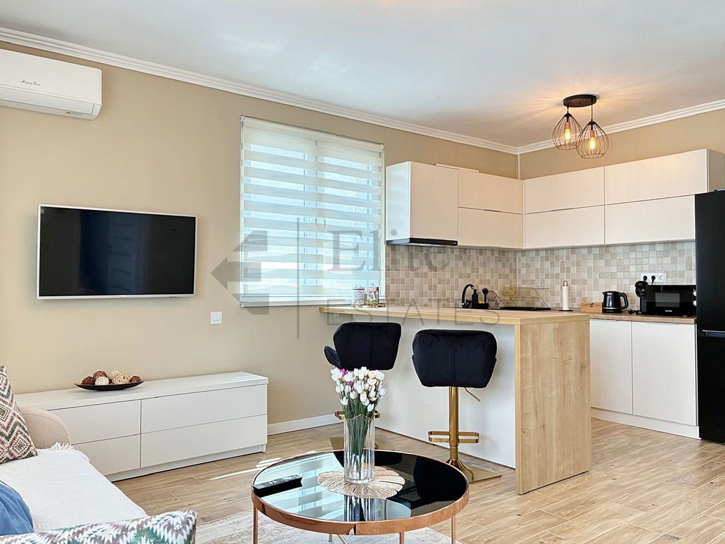 Apartament nou cu 2 camere de vanzare in zona Universitatii - Poză 2