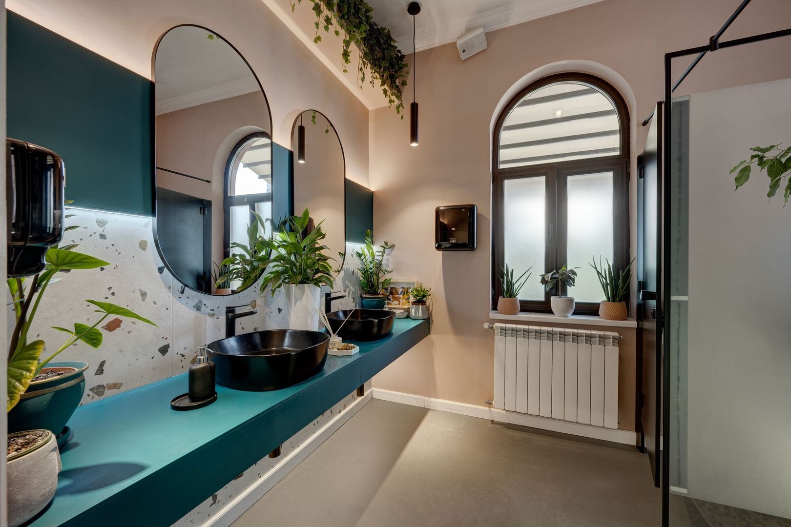 Vindem Afacerea ! Mini Hotel + Cafenea/ Restaurant ! Parcul Carol ! - Poză 32