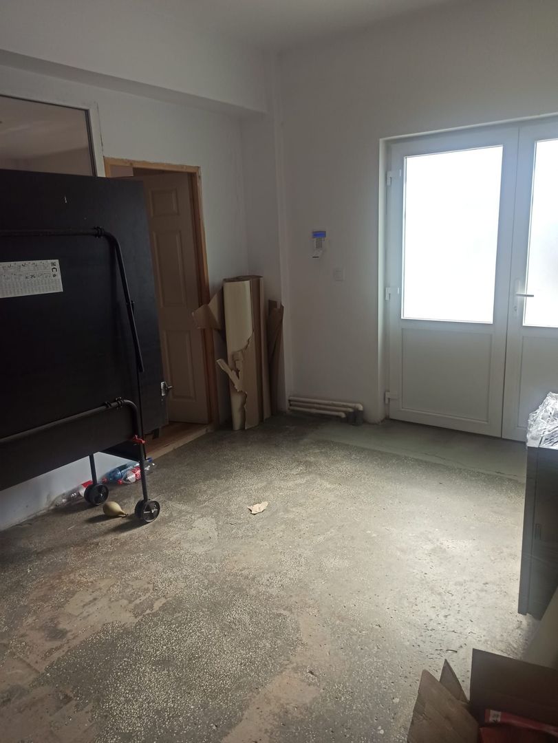 COMPLEX CU CASA DE LOCUIT  ZONA SANGEORGIU - Poză 7