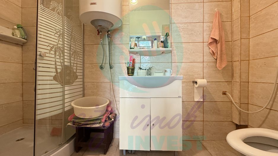 Casa singura in curte la 2 pasi de Calea Calarasilor - Poză 10