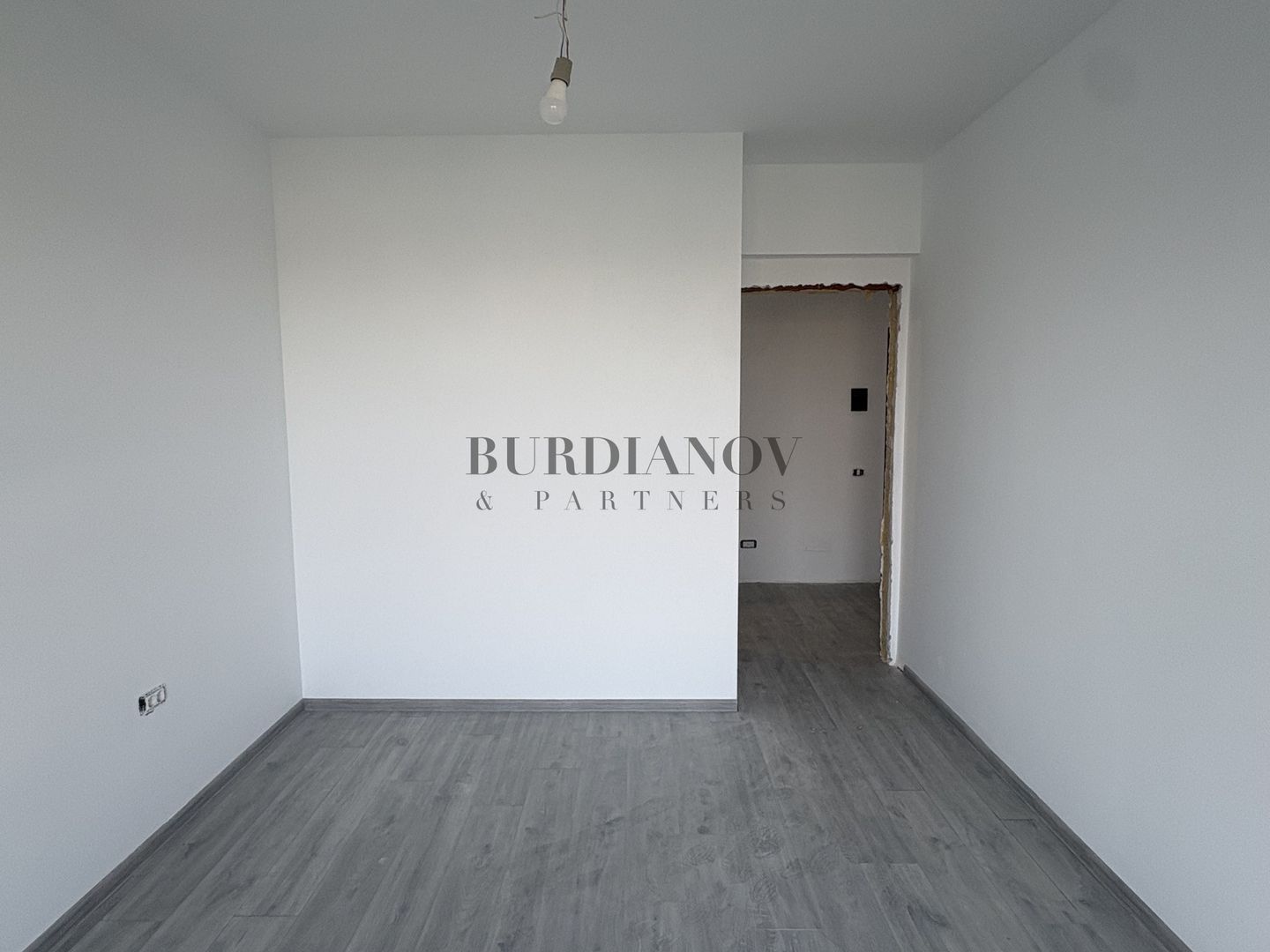 Apartament cu 3 camere - două băi - Etalon Lacul Morii - Vedere Lac - Poză 6