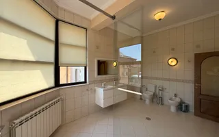 Vila 9 camere cu piscina si teren de 1.000 mp - Poză 24