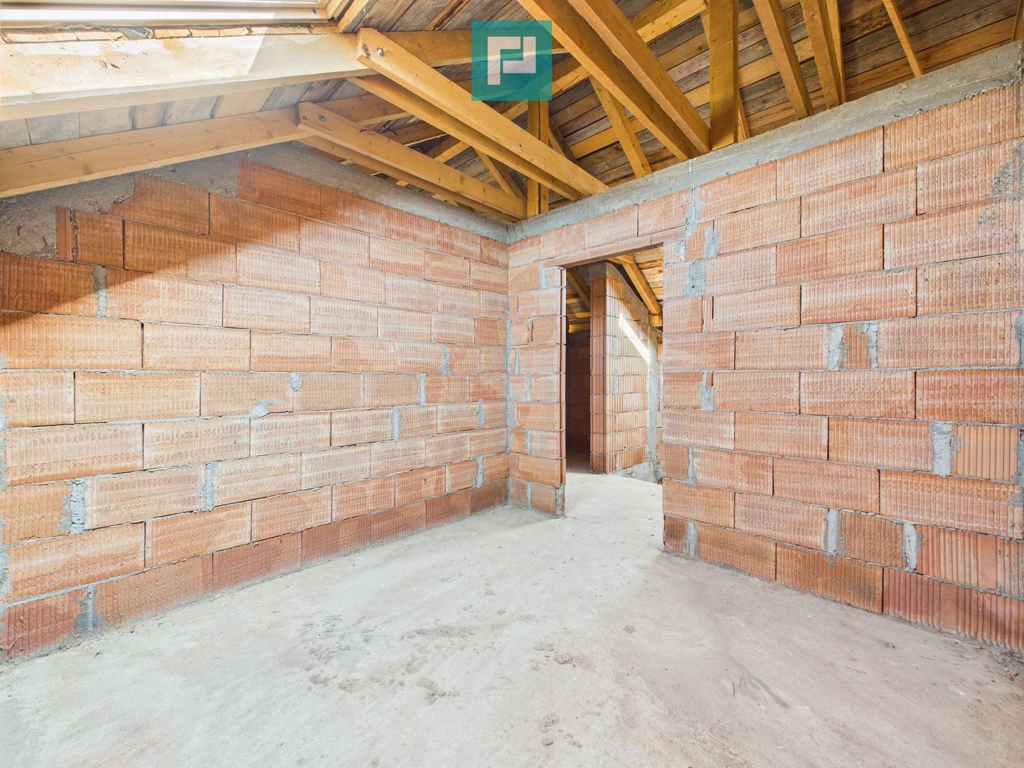 Casă la roșu P+M de vânzare–Cartier nou, Fântânele - Poză 14