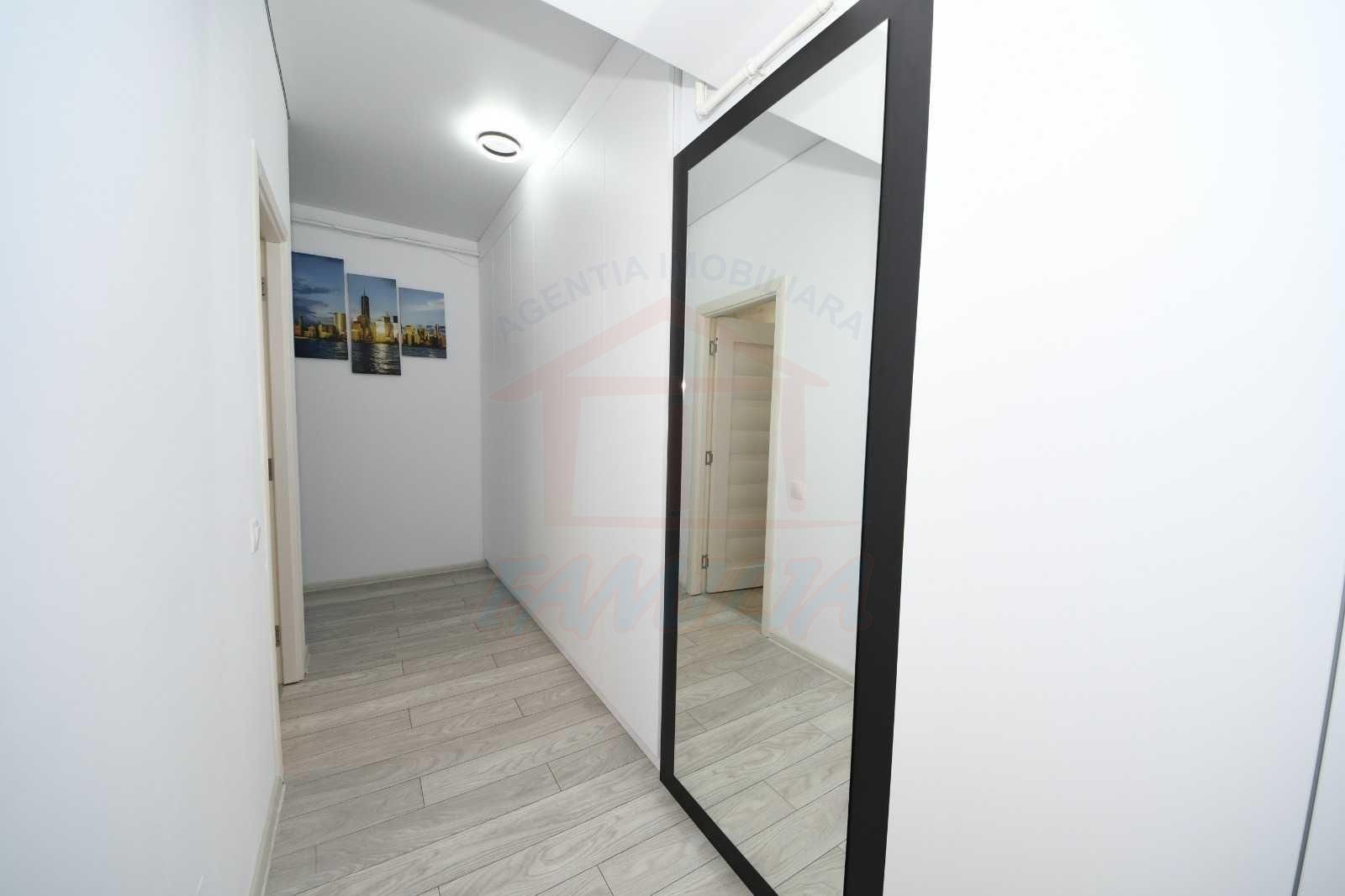 3 camere pe Faleza de inchiriat cu loc de parcare - Poză 4