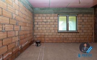 Casă/Vilă de vânzare în Șerbănești, Bacău - Poză 12