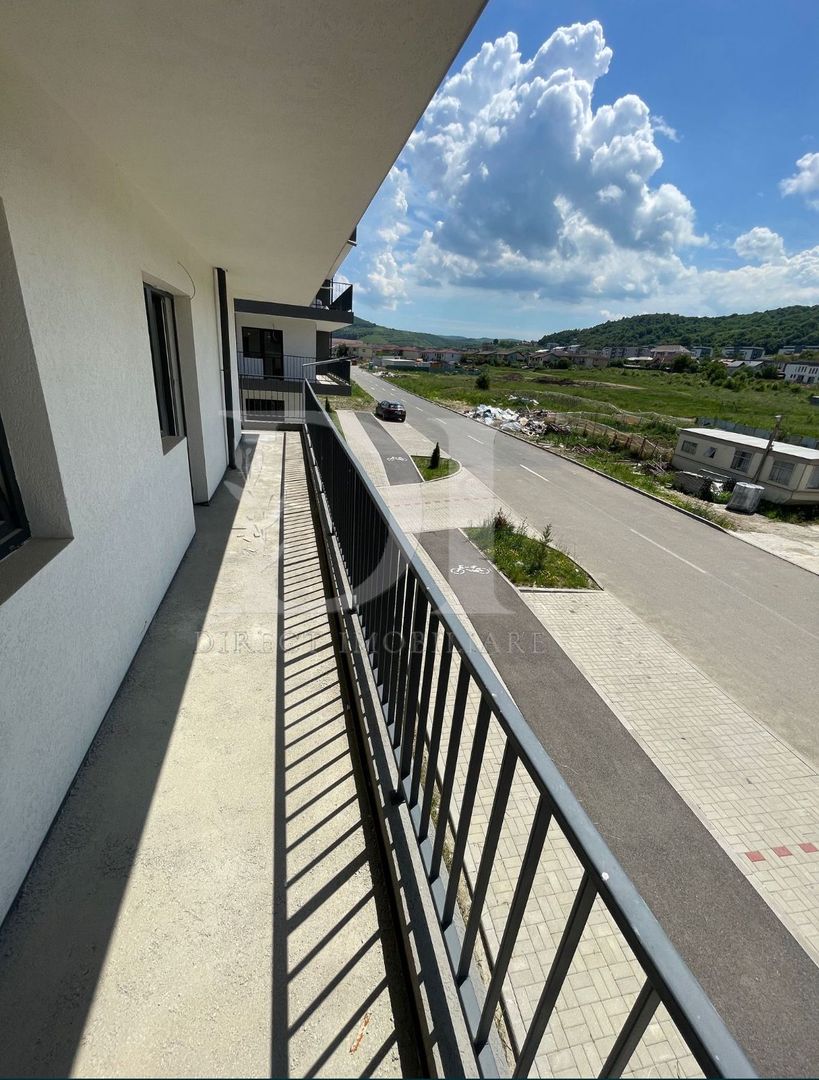 Apartament semifinisat / etaj intermediar / Zona Terra - Poză 6