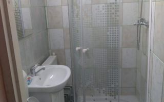 BRASADAS vinde garsoniera 21mp pe Ostrovului la etajul 4/4. - Poză 4