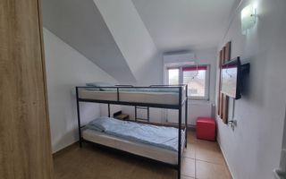 Pensiune de vânzare în Mamaia Sat, pe partea cu Hanul cu Pește - Poză 5