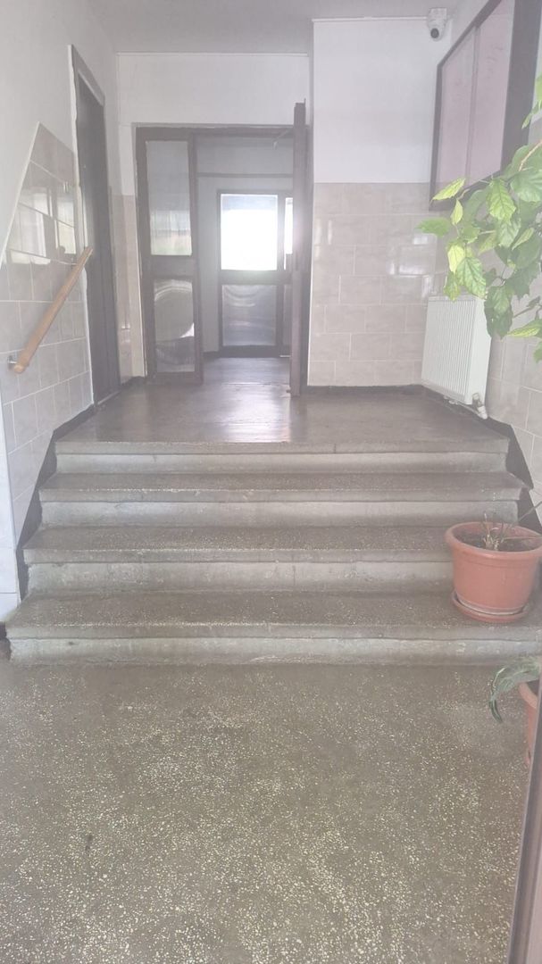 APARTAMENT LUMINOS ZONA 13 SEPTEMBRIE - Poză 7