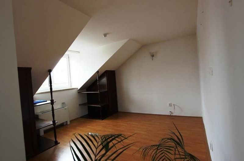 Vila spatioasa pentru birouri in zona centrala - Poză 3