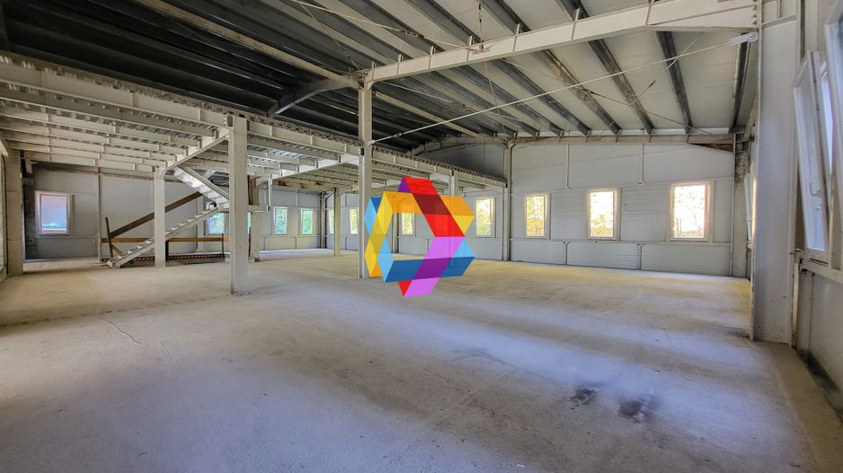 Clădire mixta -3600 mp - Poză 10