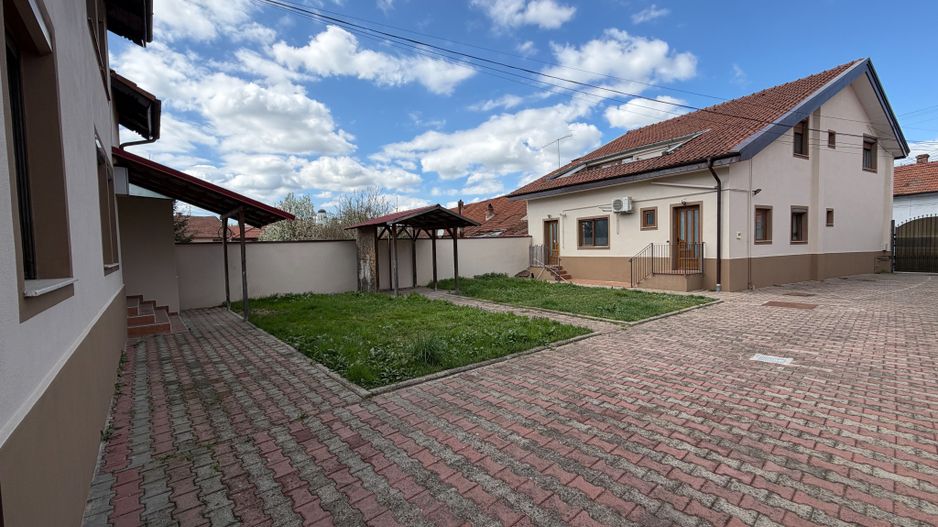 Apartament 1 in Vila Mediteraneana zona centrala - Poză 1