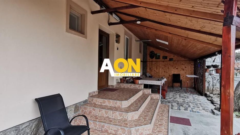 Casa in Centru zona linistita - Poză 12