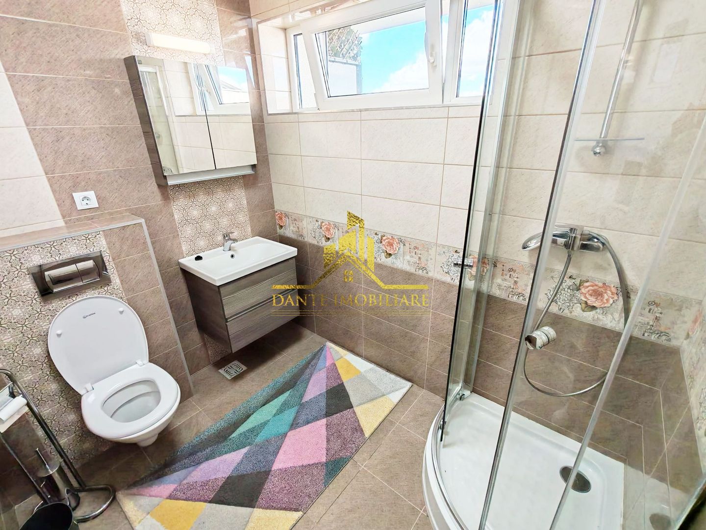 2 camere, spatios, modern, bloc nou, balcon, parcare, zona VIVO - Poză 7