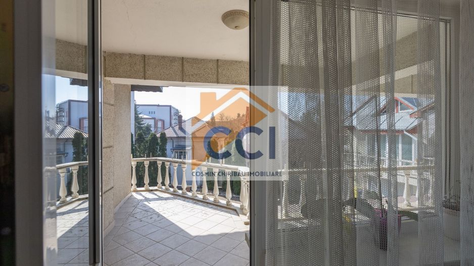 Proprietate exclusivistă ultracentrală -eleganță, spațiu și rafinament - Poză 53