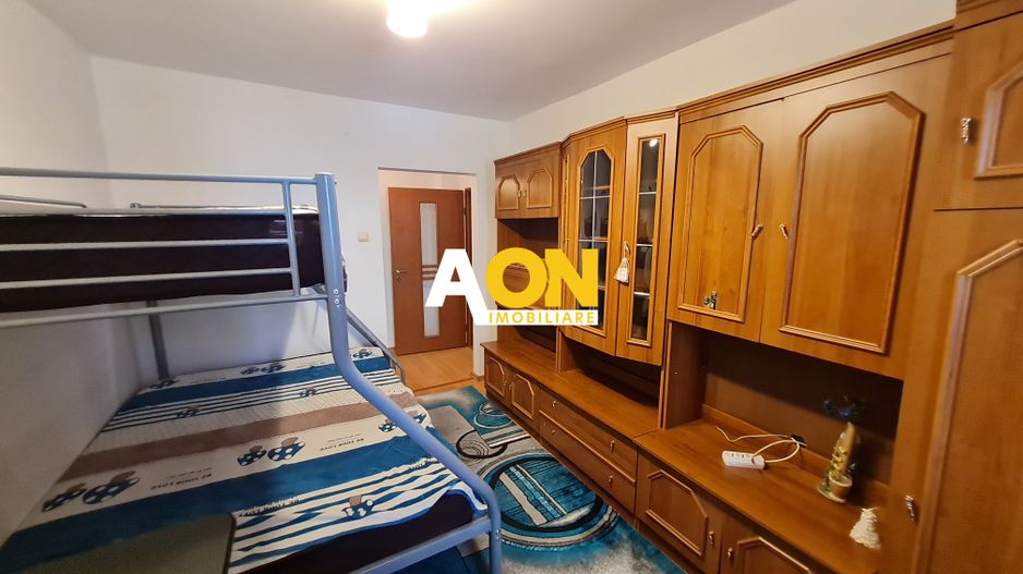 Apartament 3 Camere, Etaj 1, Decomandat, 63 mp, Zona Cetate - Poză 12