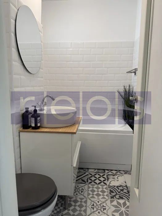 DE VÂNZARE – APARTAMENT 2 CAMERE RENOVAT COMPLET, PIAȚA VICTORIEI - Poză 5